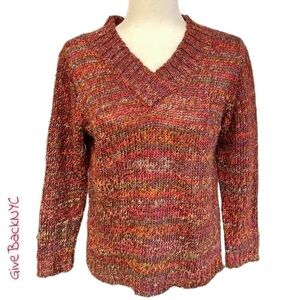 White Stag V Neck Knit Sweater Size M